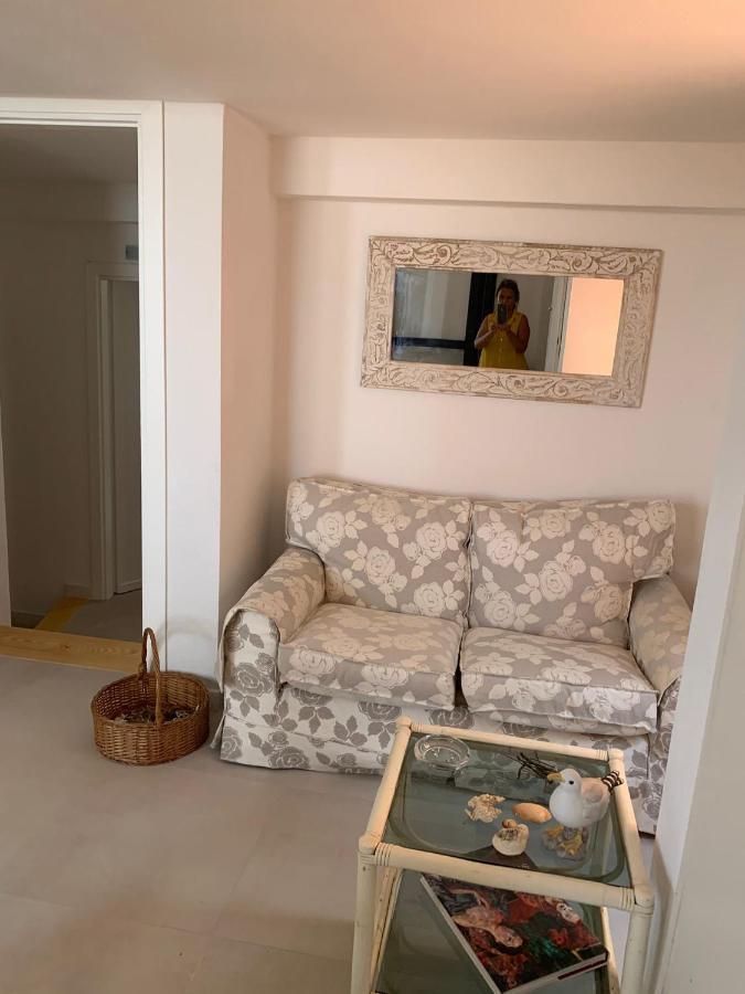 Villasimius Il Patio Sul Porto Экстерьер фото